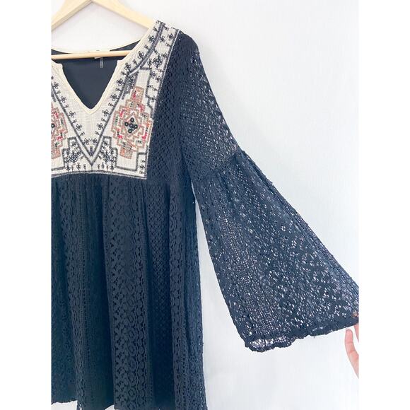 Entro Boho Black Lace Embroidered Tunic Top Large Bohemian Indie Bell Sleeve - Picture 2 of 6